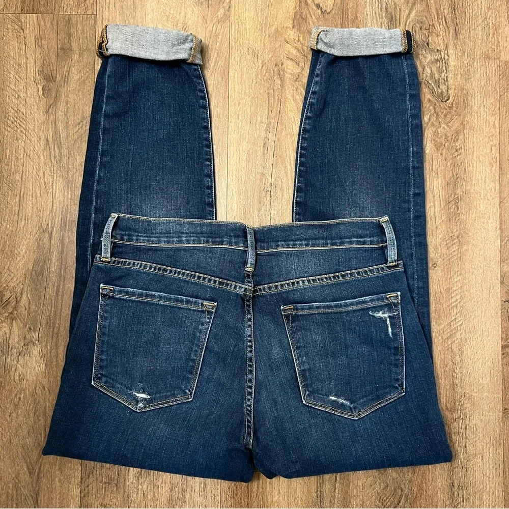 FRAME Le Garcon Mid Rise Distressed Slim Boyfriend Jeans in Azure‎ Size 27